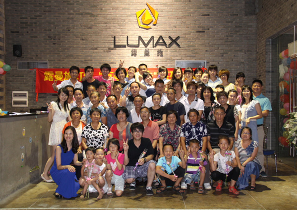 2012年7月百善孝为先活动-职员亲属丽江游